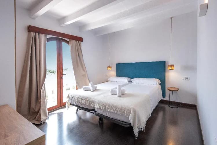DOUBLE BASIC Room, Castell de Lô, Menorca