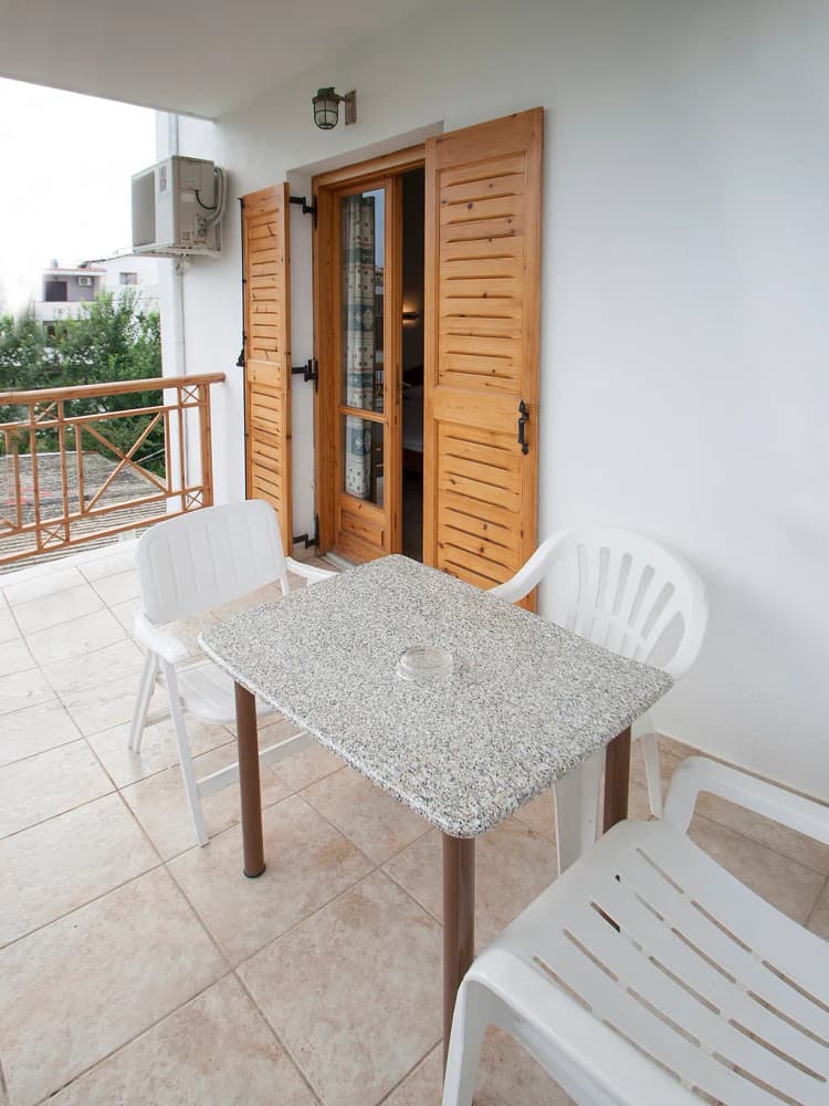 Double or Twin STANDARD Room, Pension Laura, Skiathos