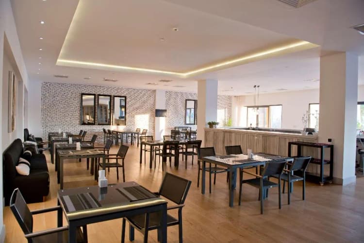 Bar, Ramada Resort by Wyndham Bodrum, Bodrum