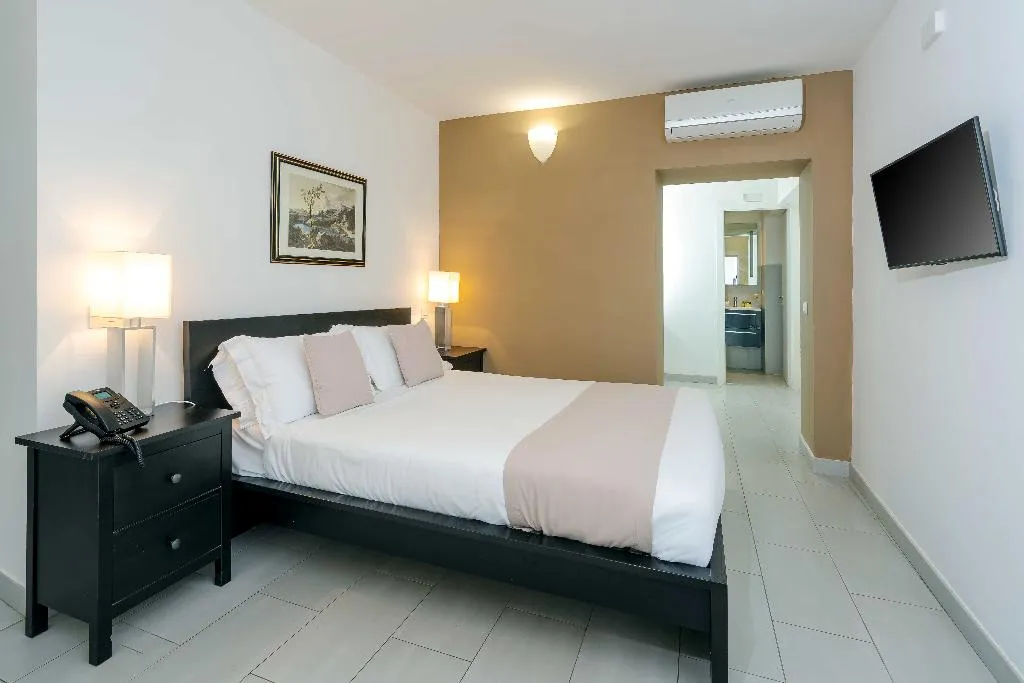 APARTMENT ONE BEDROOM Room, Hotel Le Axidie BW Signature Collection, Naples