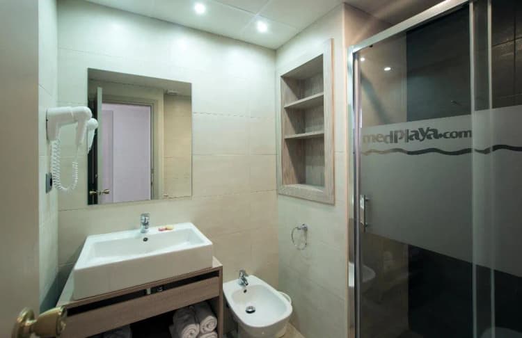 APARTMENT CAPACITY 4 ONE BEDROOM Room, Medplaya Esmeraldas, Costa Brava