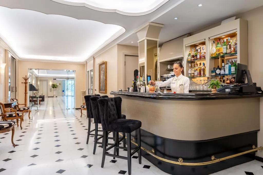 Bar, Hotel Metropole, Cagliari