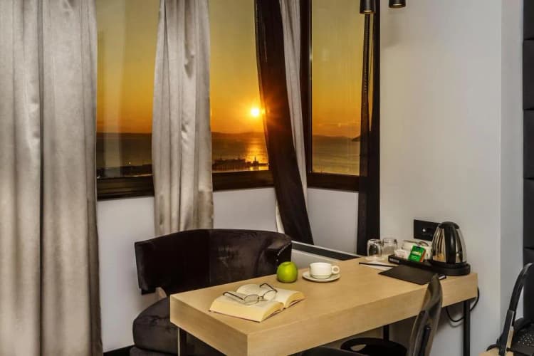 DOUBLE DELUXE SEA VIEW Room, The View Luxury Rooms, Split