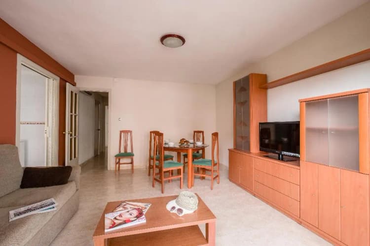 APARTMENT CAPACITY 2 TWO BEDROOMS Room, Apartamentos California, Costa Dorada