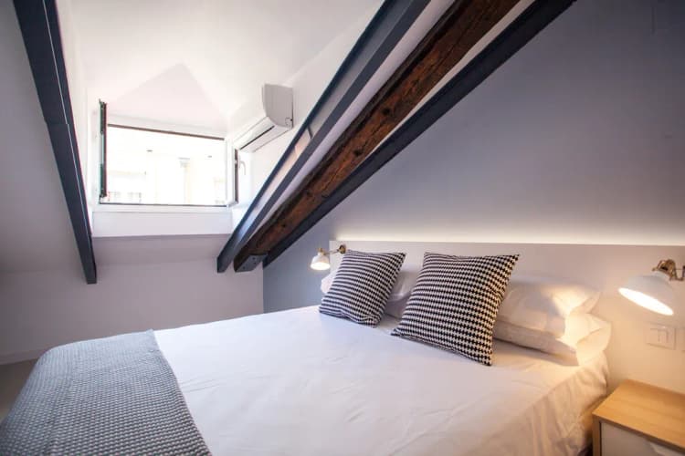 APARTMENT ONE BEDROOM Room, Apartment in Malasaña, Madrid