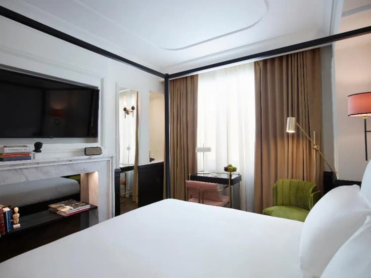 DOUBLE CLASSIC Room, Villa Brown Ermou, a member of Brown Hotels, Athens
