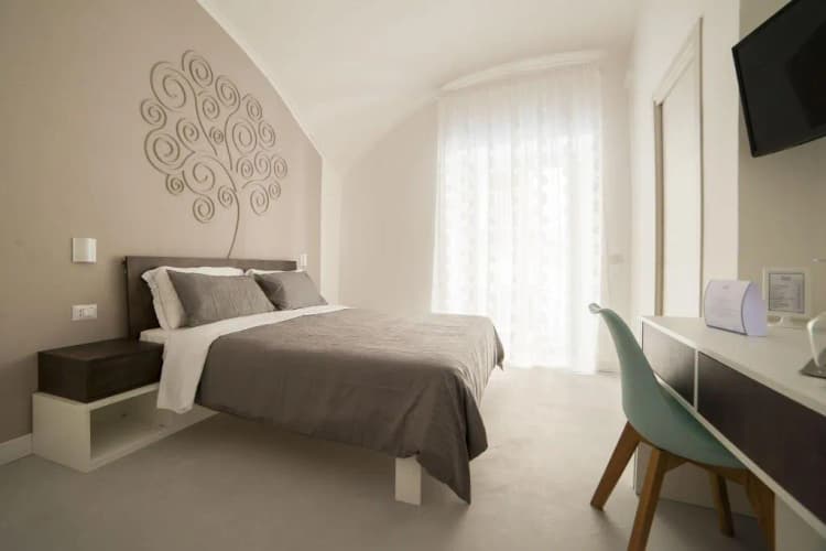 DOUBLE QUEEN SIZE BED Room, Dada Suite, Naples