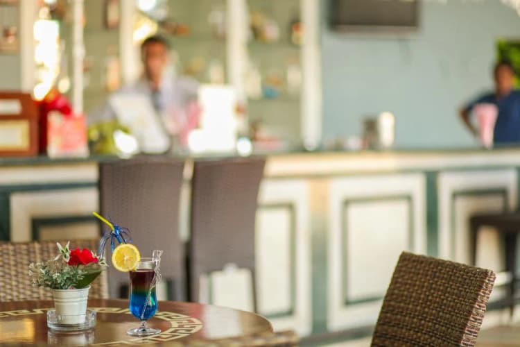 Bar, Pine House Hotel, Antalya