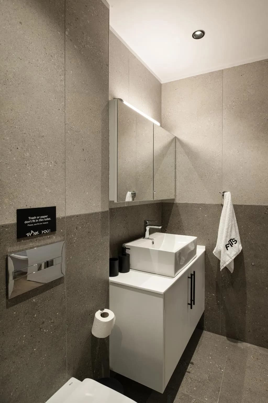 APARTMENT STANDARD Room, Fits Living, Athens