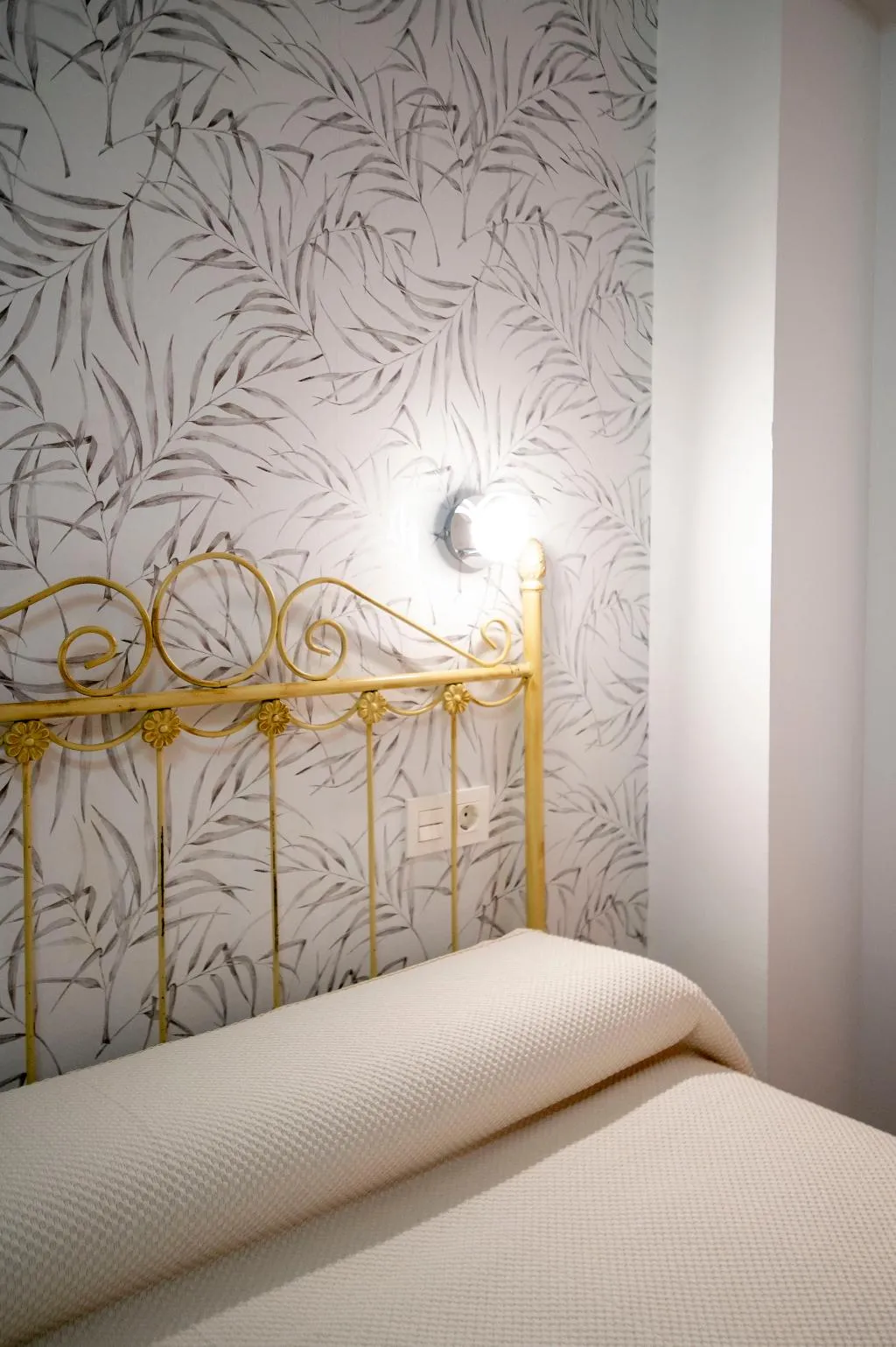 Double or Twin BASIC Room, Hotel Manzanito, Andalucia