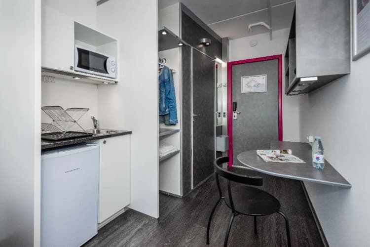 APARTMENT CAPACITY 1 Room, CABINN Copenhagen, Copenhagen