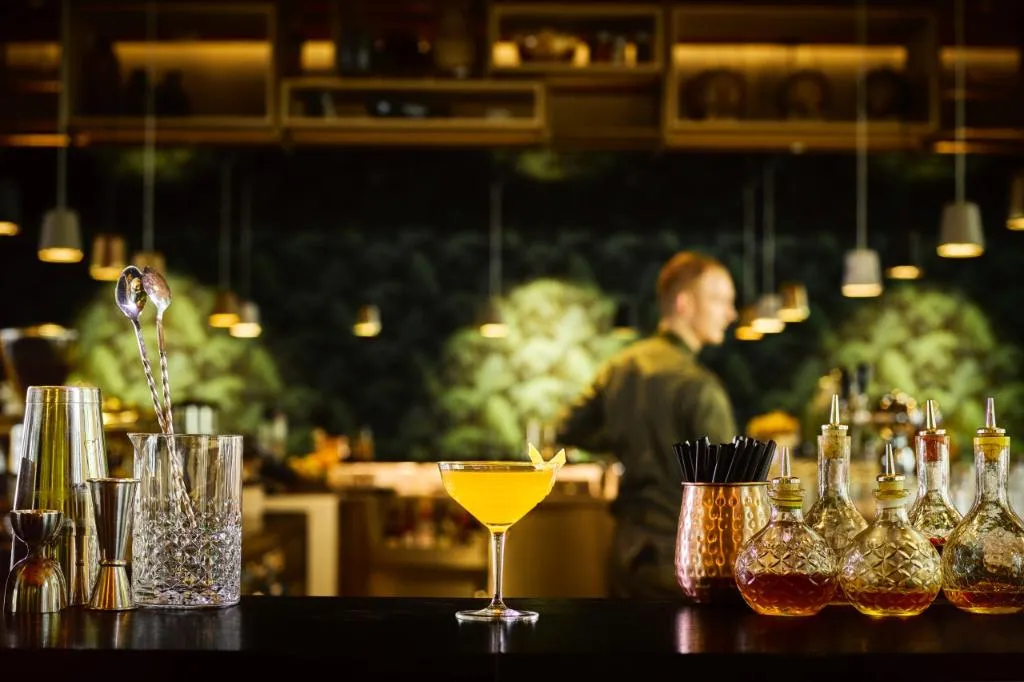 Bar, Hyatt Regency Amsterdam, Amsterdam