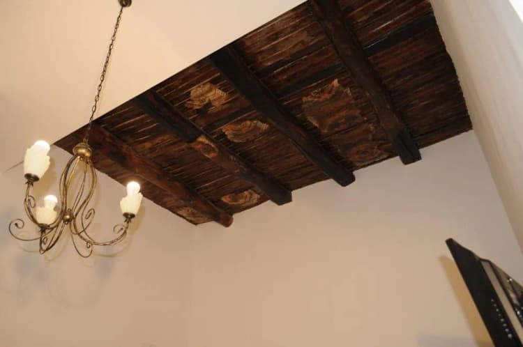 Lobby, Napolipietrasanta, Naples