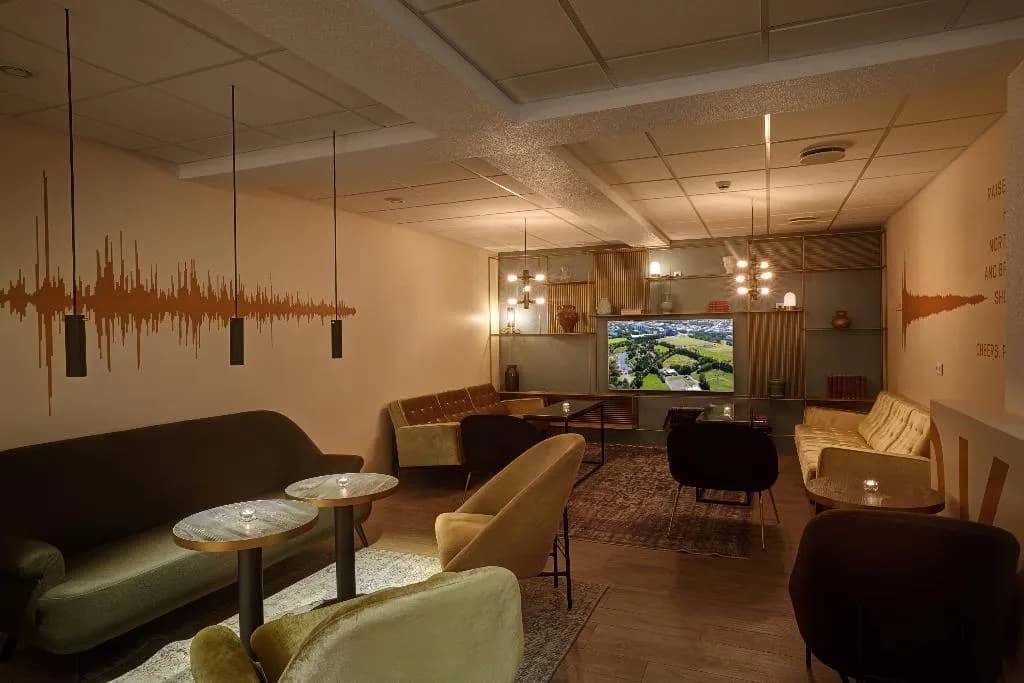 Bar, Hotel Klettur, Reykjavik
