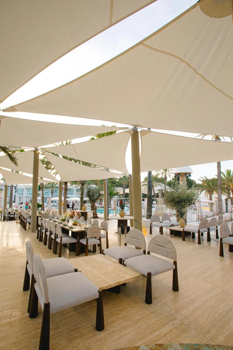 Bar, Destino Five Ibiza 5 Grand Luxe Resort, Ibiza