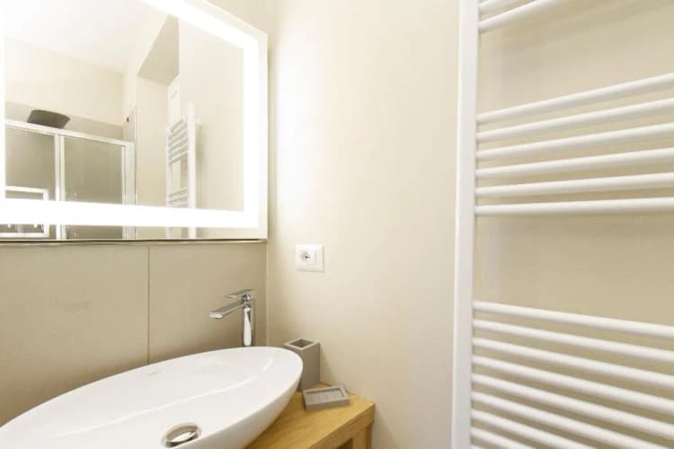 APARTMENT CAPACITY 4 TWO BEDROOMS Room, Palazzo dei Ciompi, Florence