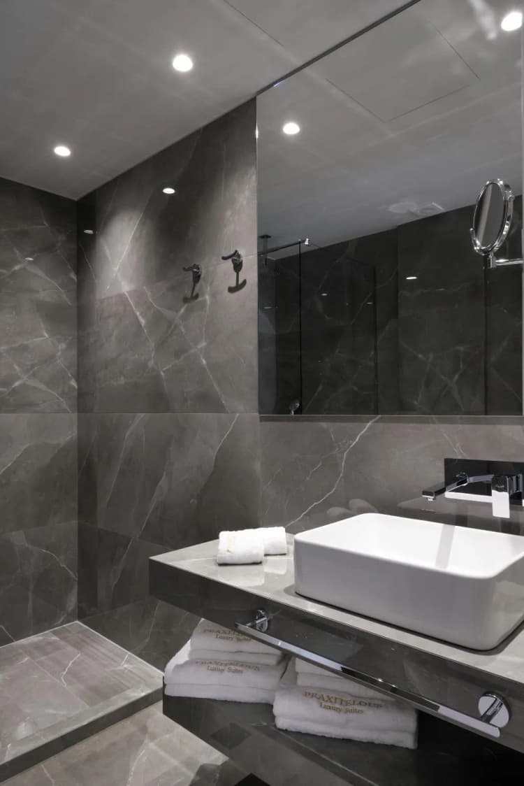 DOUBLE ONE BEDROOM ONE BATHROOM Room, Praxitelous Luxury Suites, Athens