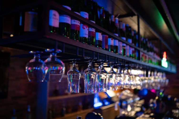 Bar, Holiday Inn Cairo Maadi, Cairo