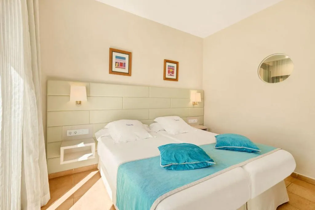 DOUBLE SINGLE USE WITH BALCONY Room, Cala d'Or, Majorca