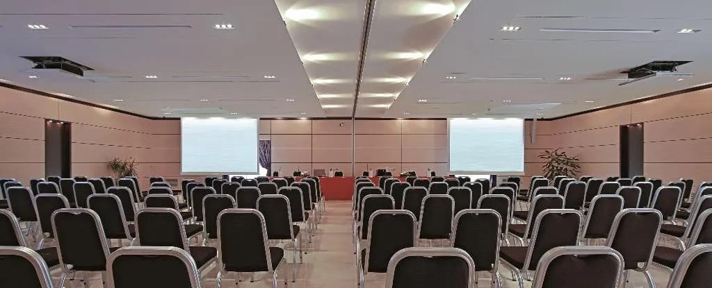 Conferences, Suites & Residence Hotel, Naples