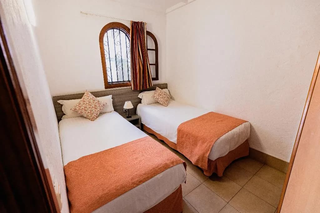 BUNGALOW CAPACITY 4 TWO BEDROOMS Room, Parquemar, Gran Canaria