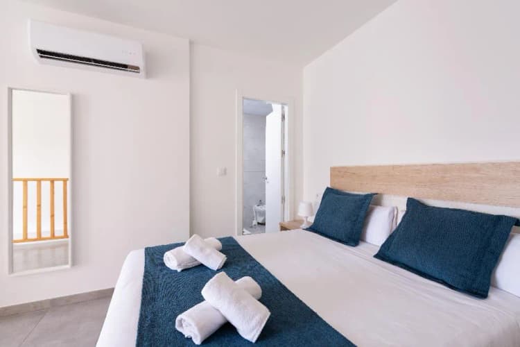 APARTMENT DUPLEX Room, Apartamentos Quijano By Be Alicante, Costa Blanca