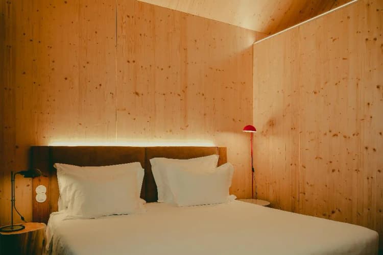 BUNGALOW STANDARD Room, Feel Viana, Porto