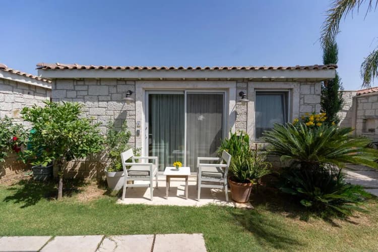 BUNGALOW GARDEN VIEW ONE BEDROOM Room, Casa Luna Hotel Alacati, Izmir