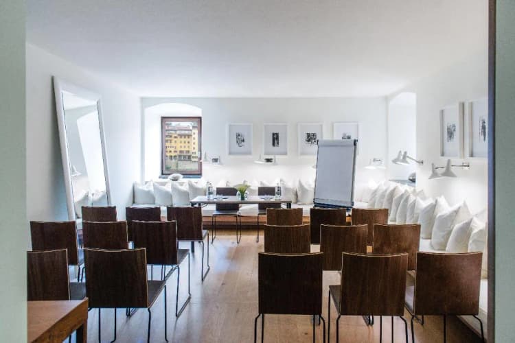 Conferences, Continentale, Florence