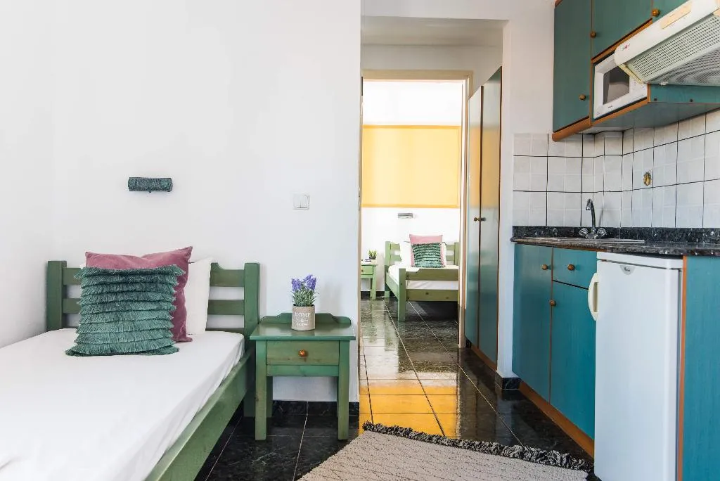 APARTMENT SIDE SEA VIEW ONE BEDROOM Room, Yiannis Manos, Crete