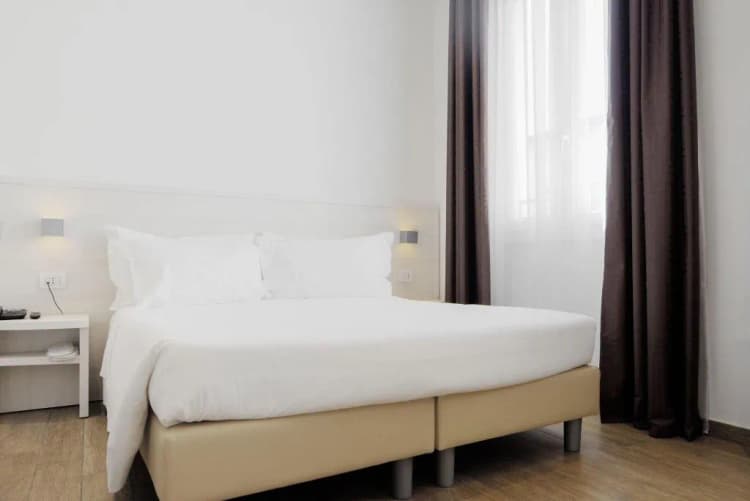 DOUBLE DELUXE KING BED Room, Hotel Cantoria, Florence