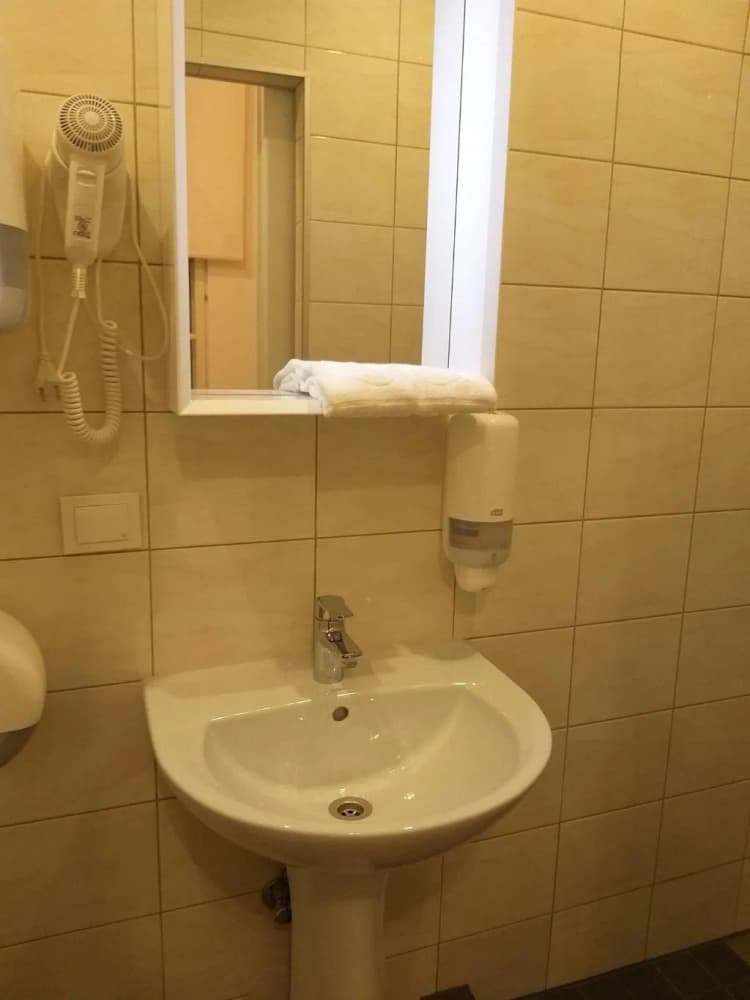 DOUBLE STANDARD Room, Aquamarine Pirita Hotel, Tallinn