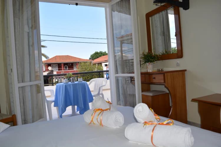 APARTMENT STANDARD Room, Montes Studios & Apartments, Zante