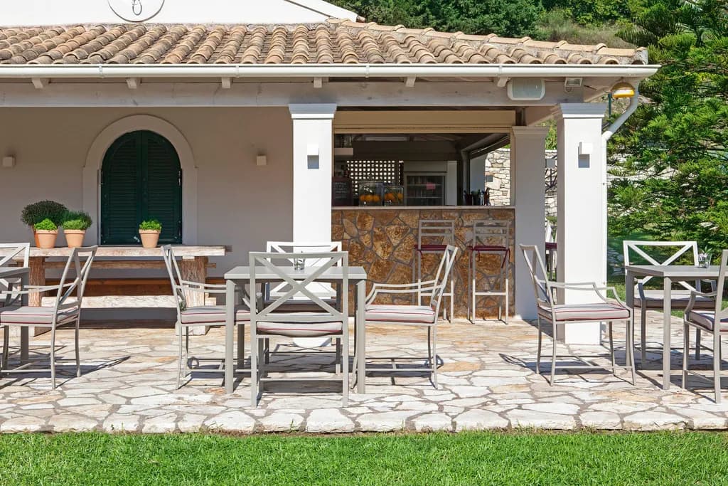 Bar, Bella Mare, Corfu