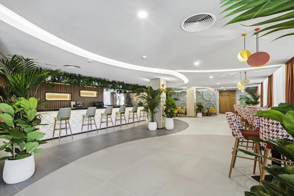 Bar, Hotel Riu Concordia, Majorca