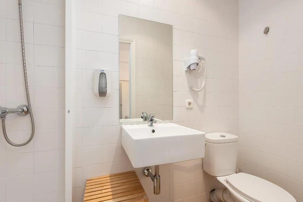 DOUBLE SINGLE USE STANDARD Room, Hostal JUME - URBAN ROOMS, Menorca