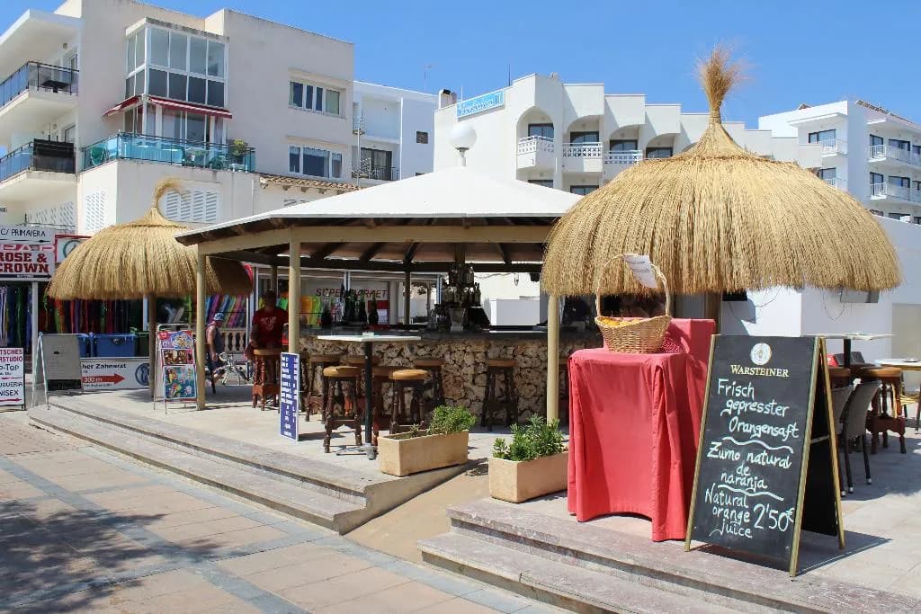 Bar, R2 Veronica, Majorca