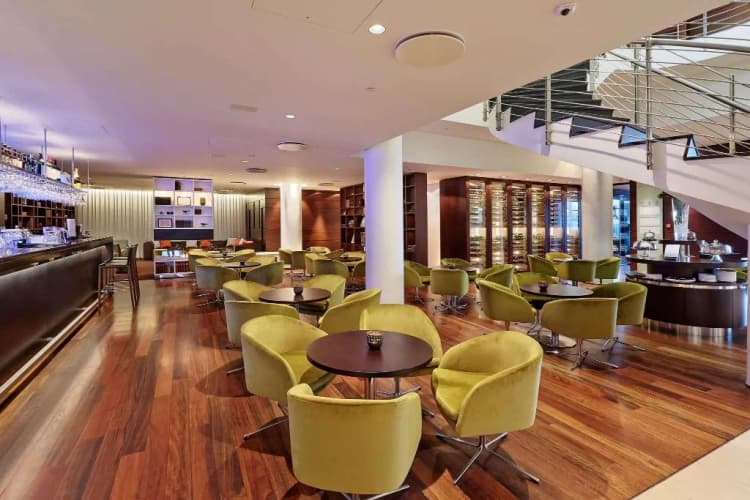 Bar, Hilton Reykjavik Nordica, Reykjavik