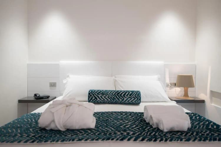DOUBLE CLASSIC Room, Caportigia Boutique Hotel, Catania