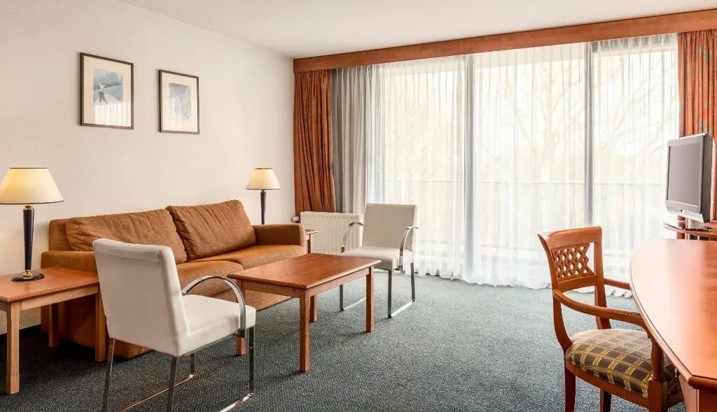 APARTMENT CAPACITY 2 Room, Nh Naarden, Amsterdam