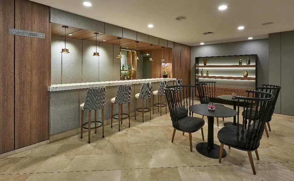 Bar, iStay by NH Ciudad de Valencia Hotel, Valencia