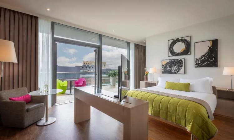 DOUBLE EXECUTIVE Room, The Gibson, Dublin