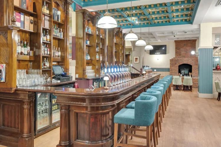 Bar, Kingsley, Cork