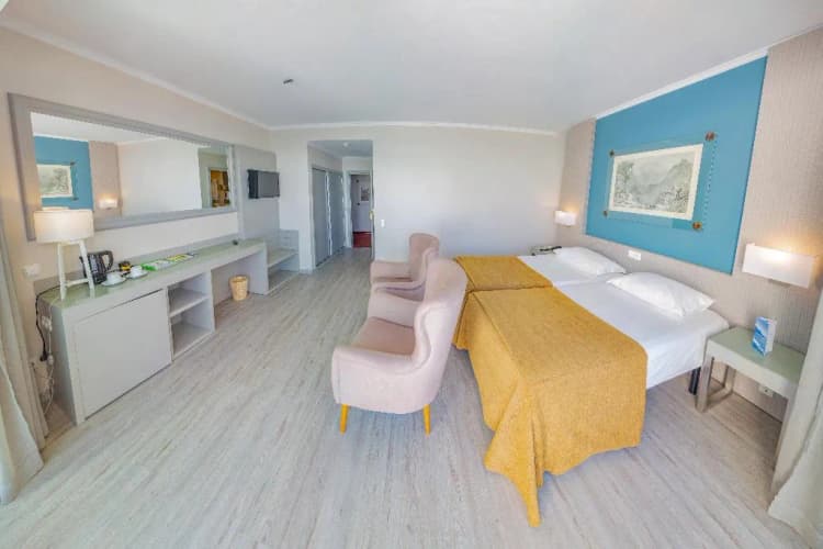 Double or Twin SEA VIEW WITH BALCONY Room, Orca Praia, Madeira