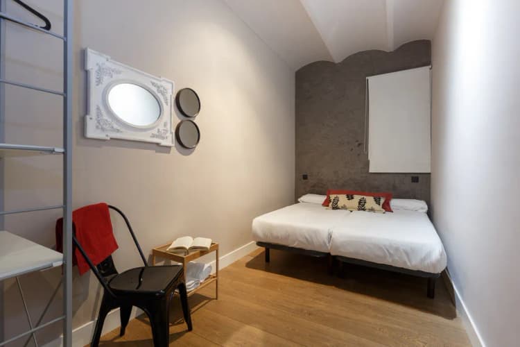 APARTMENT CAPACITY 1 Room, AinB Eixample-Miro Apartments, Barcelona