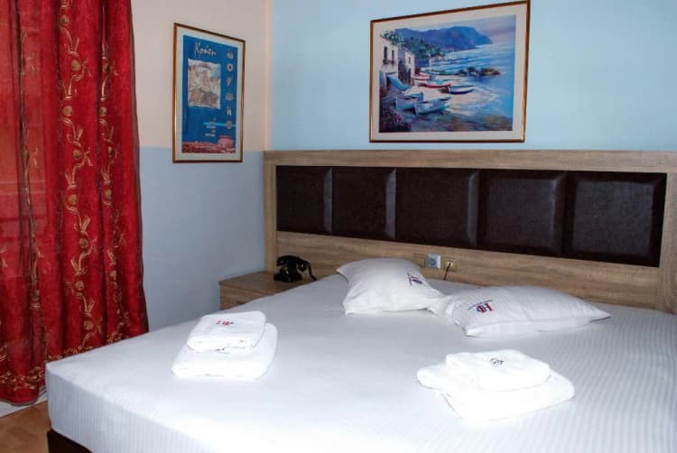 Double or Twin CLASSIC Room, Diethness, Athens