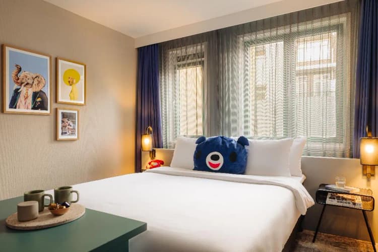 DOUBLE COMFORT Room, Leonardo Hotel Amsterdam Leidse Square, Amsterdam