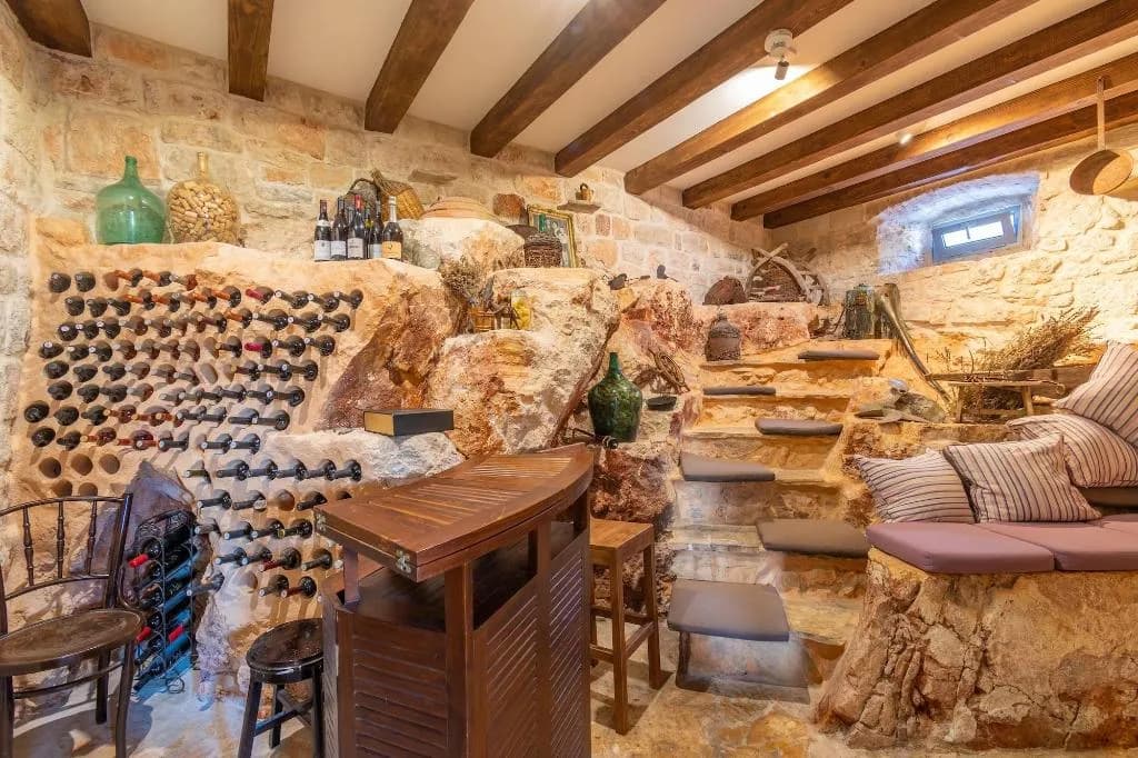 Bar, B&B Heritage Villa Apolon, Split
