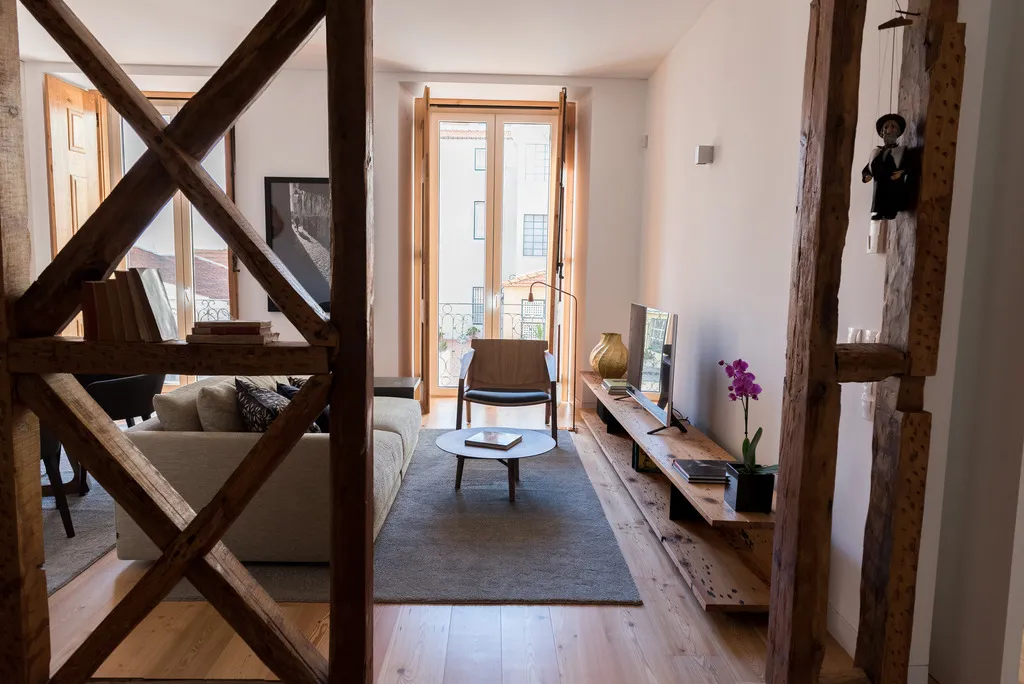 APARTMENT ONE BEDROOM Room, Flora Chiado Apartments, Lisbon