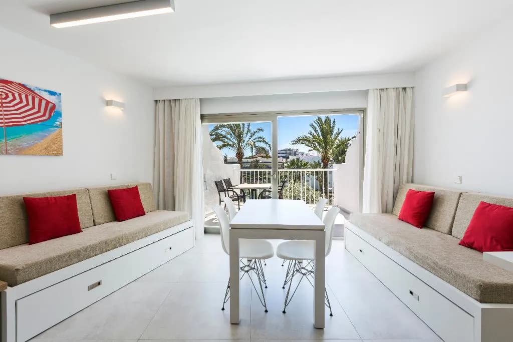 APARTMENT CAPACITY 2 Room, Playas Cas Saboners, Majorca